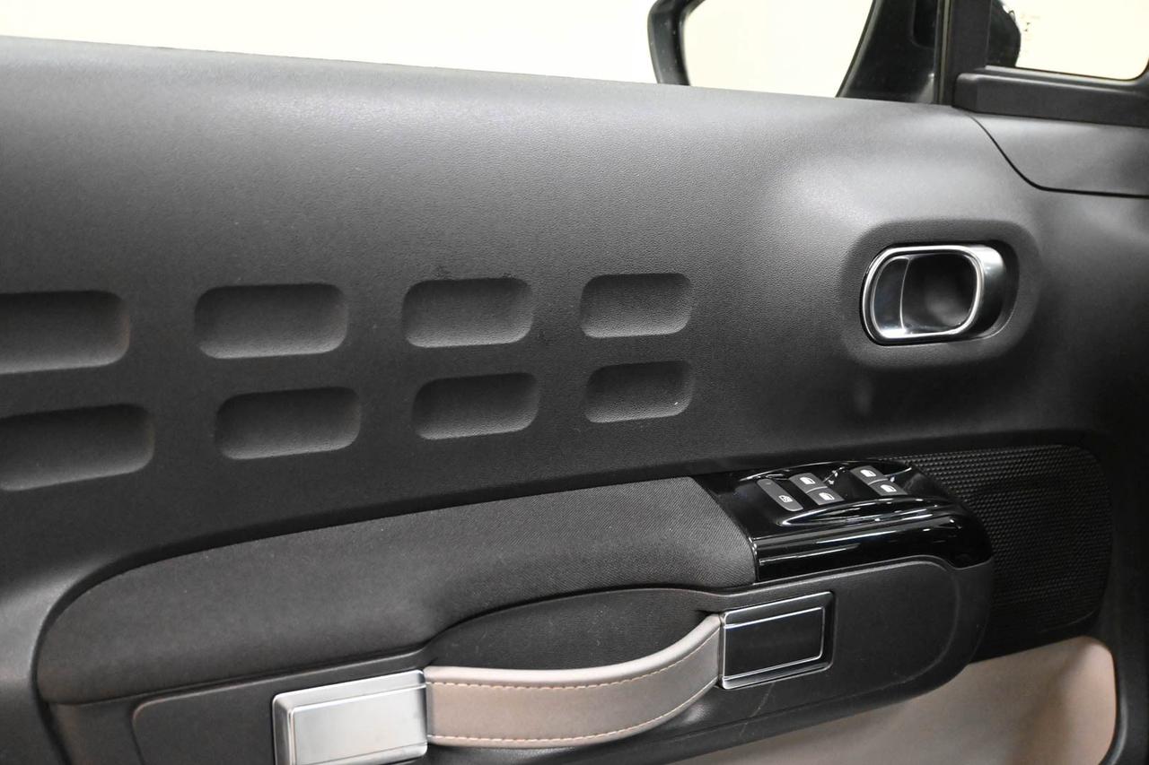 CITROEN C3 3ª serie C3 PureTech 83 S&S Shine