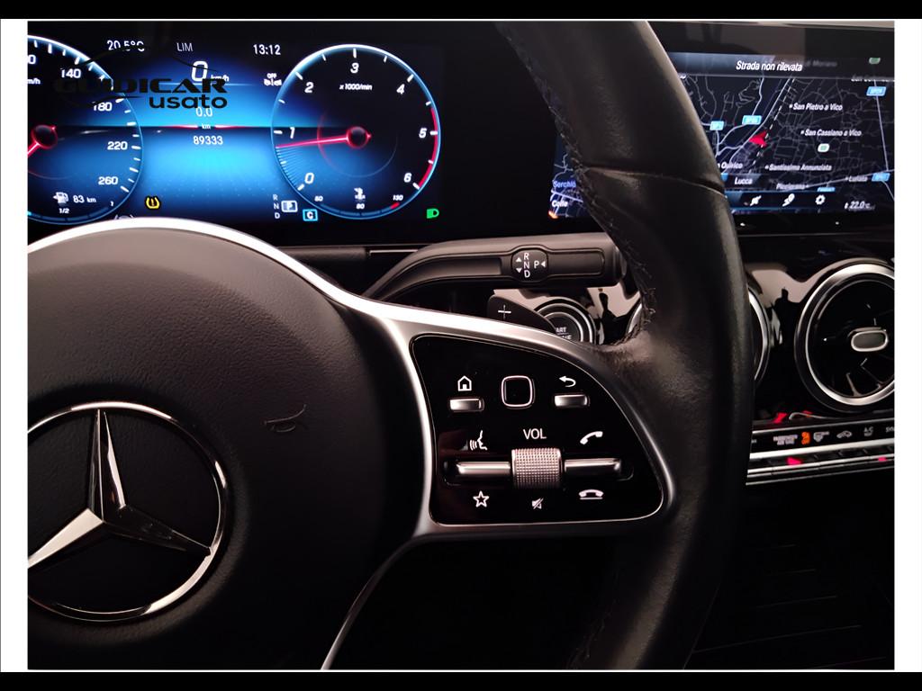 Mercedes-Benz GLA-H247 2020 - GLA 180 d Sport Plus auto