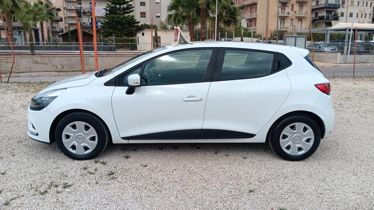 Renault Clio dCi 8V 75CV Start&Stop 5 porte Energy Life