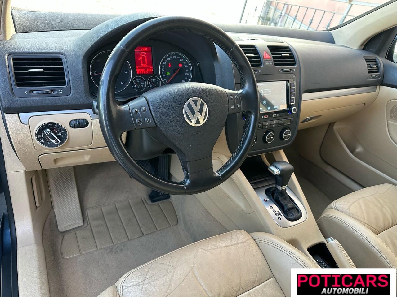 Volkswagen Golf 2.0 16V TDI 5p. Sportline
