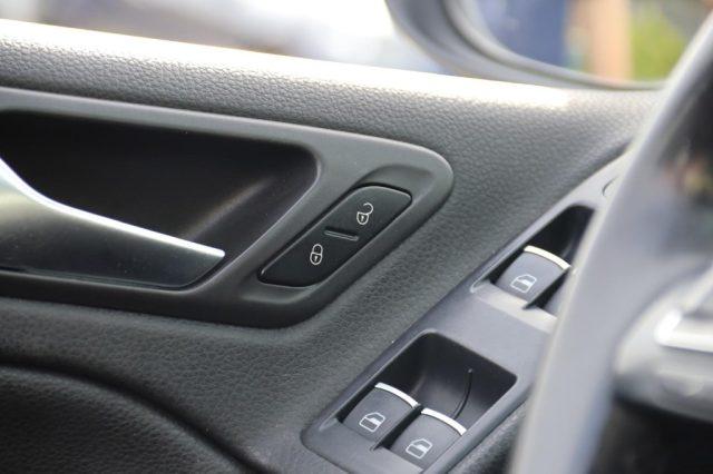 VOLKSWAGEN Golf Cabriolet 1.6 TDI