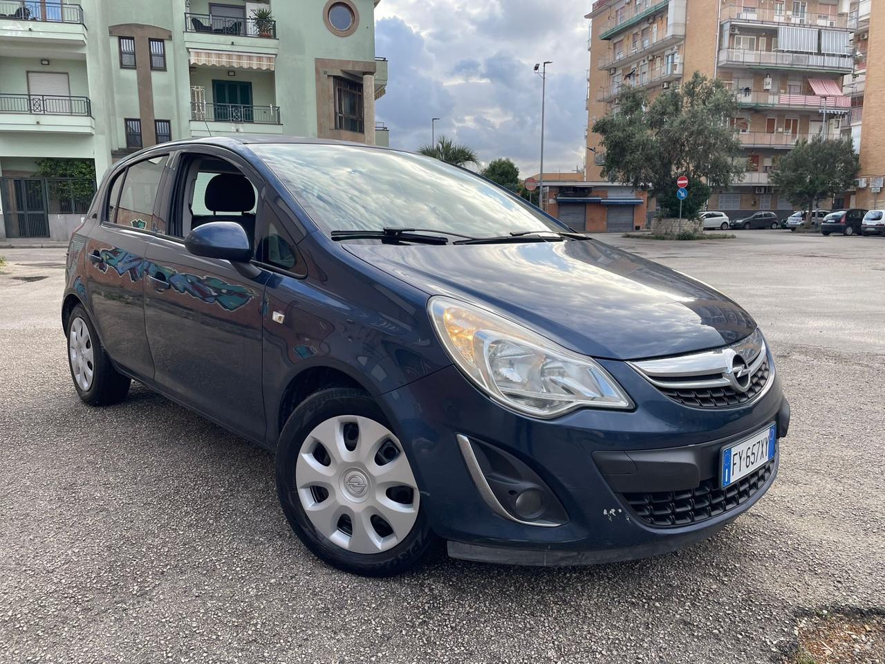 Opel Corsa 1.0 12V 5 porte CON 147MILA KM