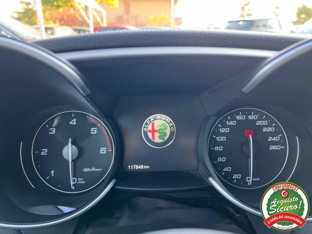 ALFA ROMEO Giulia 2.2 Turbodiesel 210 CV AT8 AWD Q4 Veloce MY 2020