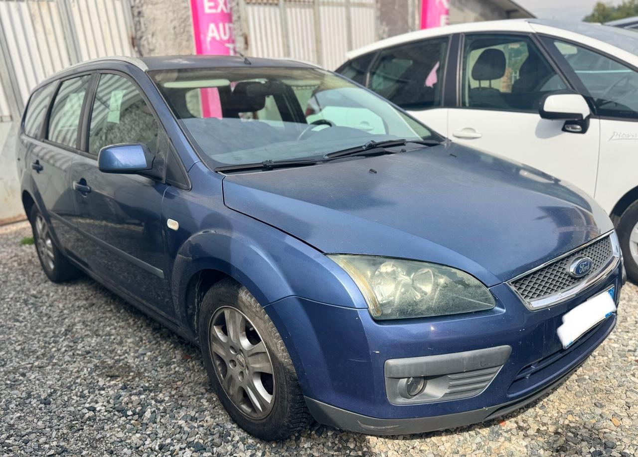 Ford Focus 1.6 TDCi (90CV) Sw adatta neopatentati