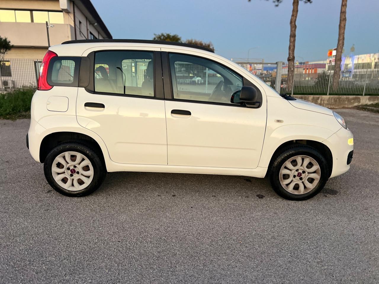 Fiat Panda 0.9 TwinAir Turbo Natural Power Lounge