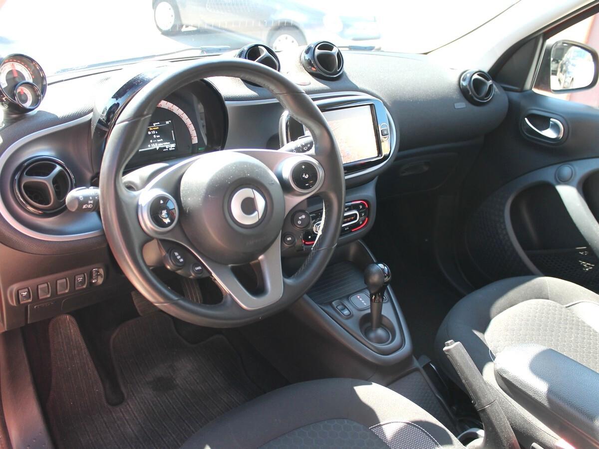 Smart ForFour EQ Passion Pdc Apple/Android UNIPRO IVA DEDUCIBILE
