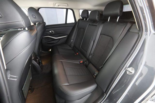 BMW 320 Serie 3 (G20/G21) d xDrive Touring Business Adva