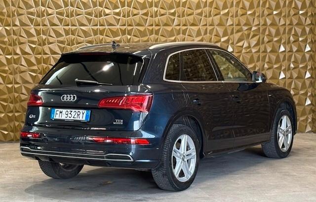 Audi Q5 2.0 tdi quattro S-line 190cv s-tronic