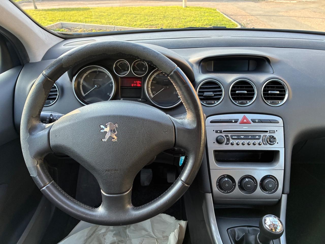 Peugeot 308 1.6 HDi 90CV 3p. Tecno