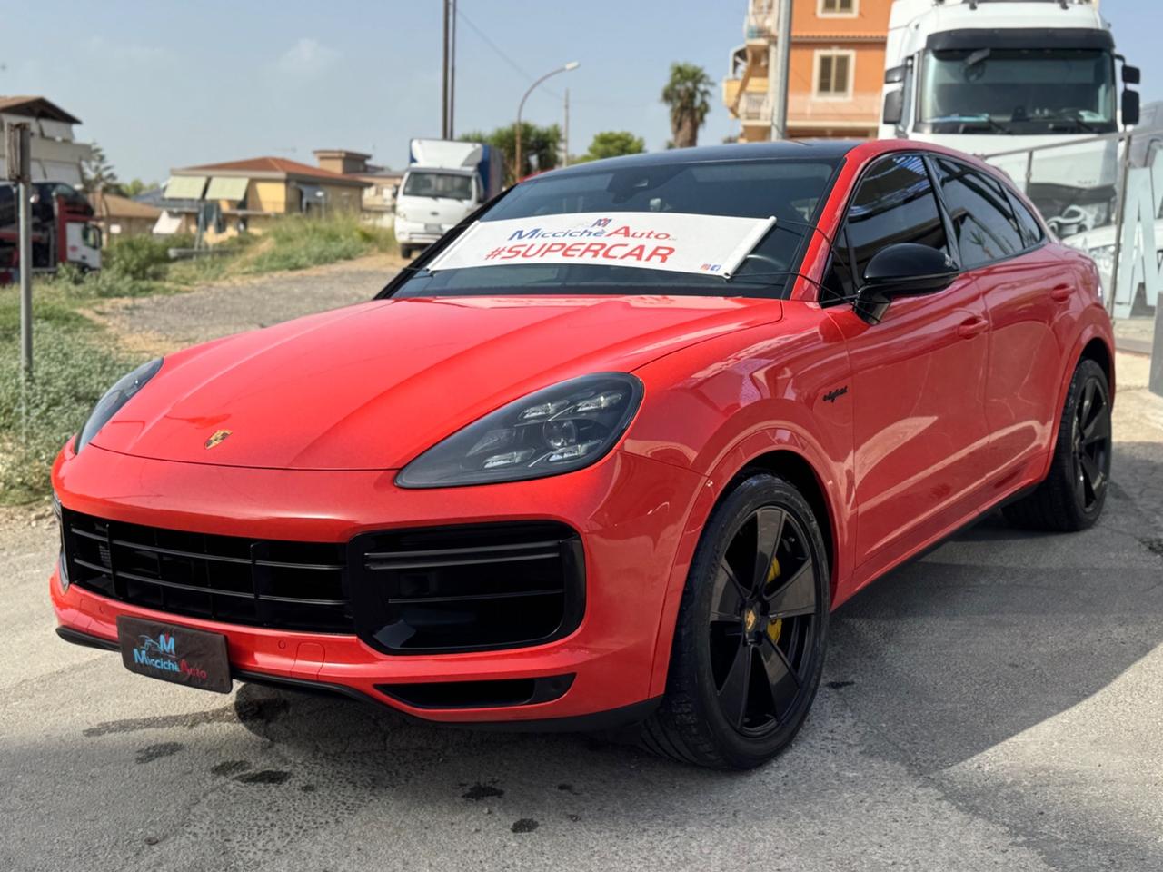 PORSCHE CAYENNE COUPE' TURBO S 4.0 V8 680 CV E-HYBRID LAVA ORANGE FULL IVA