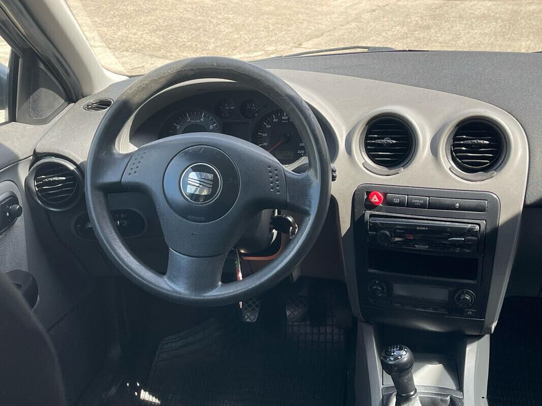 Seat Ibiza 1.4 16V 3p. Signo