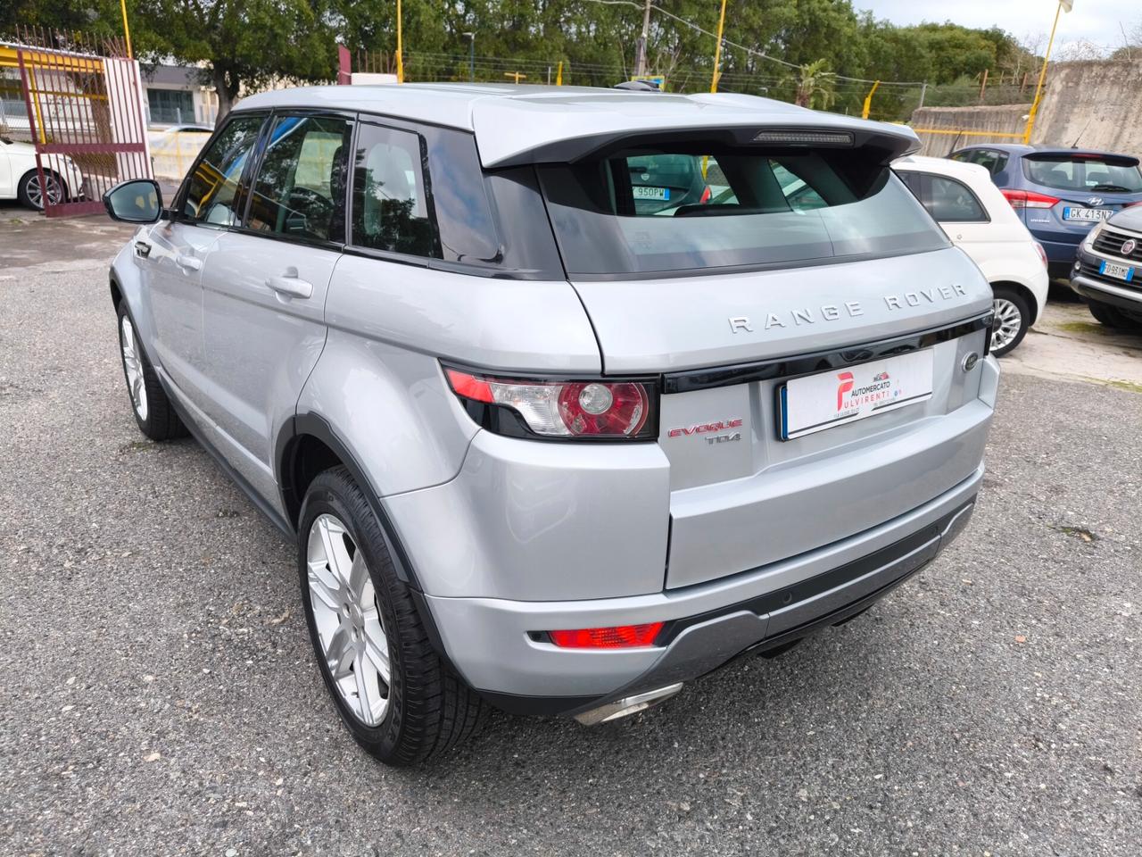 Land Rover Range Rover Evoque Range Rover Evoque 2.2 Sd4 5p. Dynamic