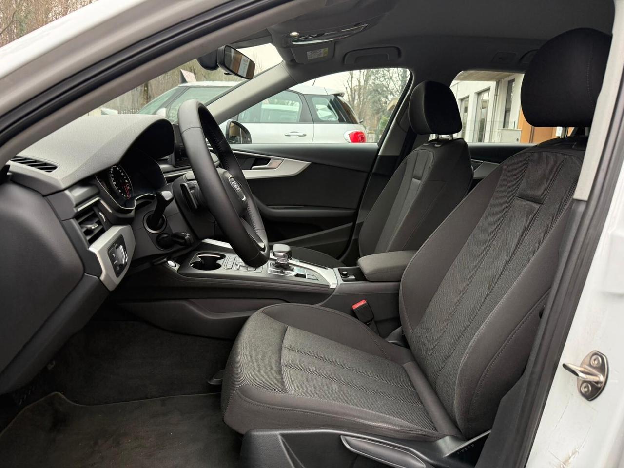 Audi A4 2.0 TDI 150 CV ultra S tronic Sport PROMO!