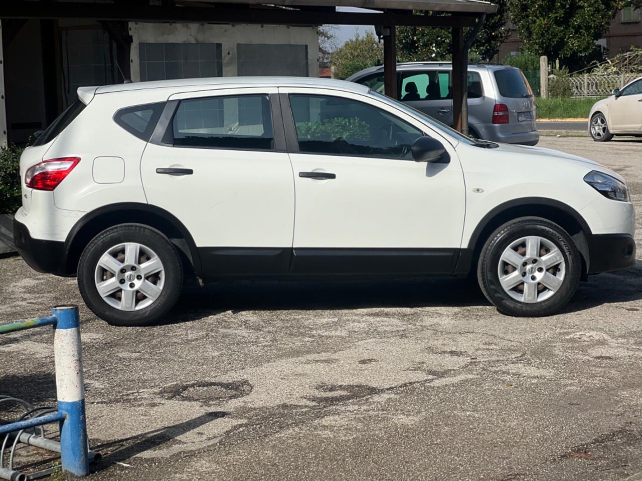 Nissan Qashqai 2.0 dCi DPF Tekna