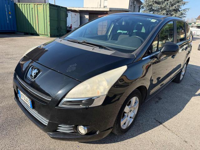 PEUGEOT 5008 1.6 e-HDi 112CV Stop&Start cambio robotizzato Acti