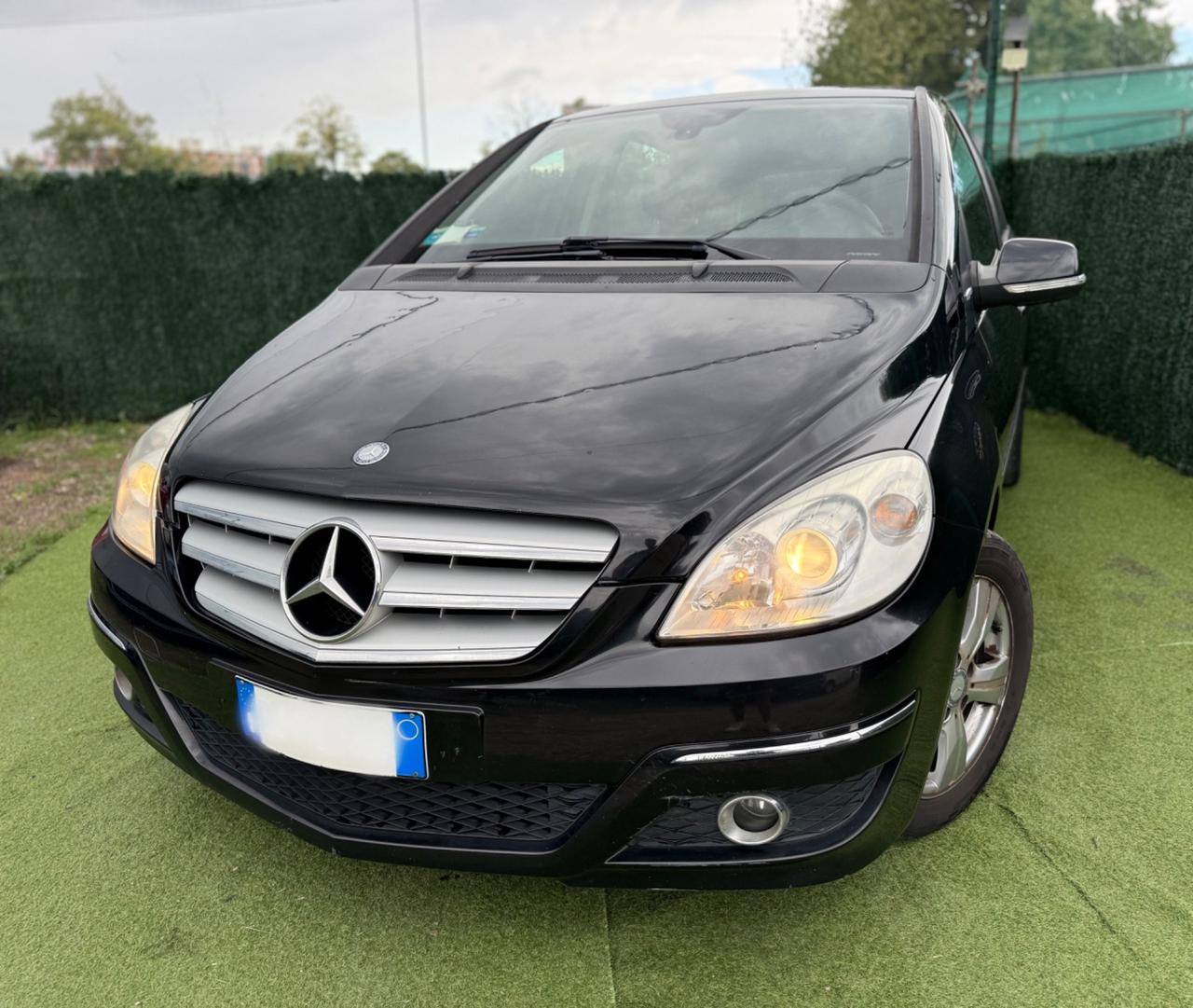 Mercedes B160 GPL 2010 NEOPATENTATI
