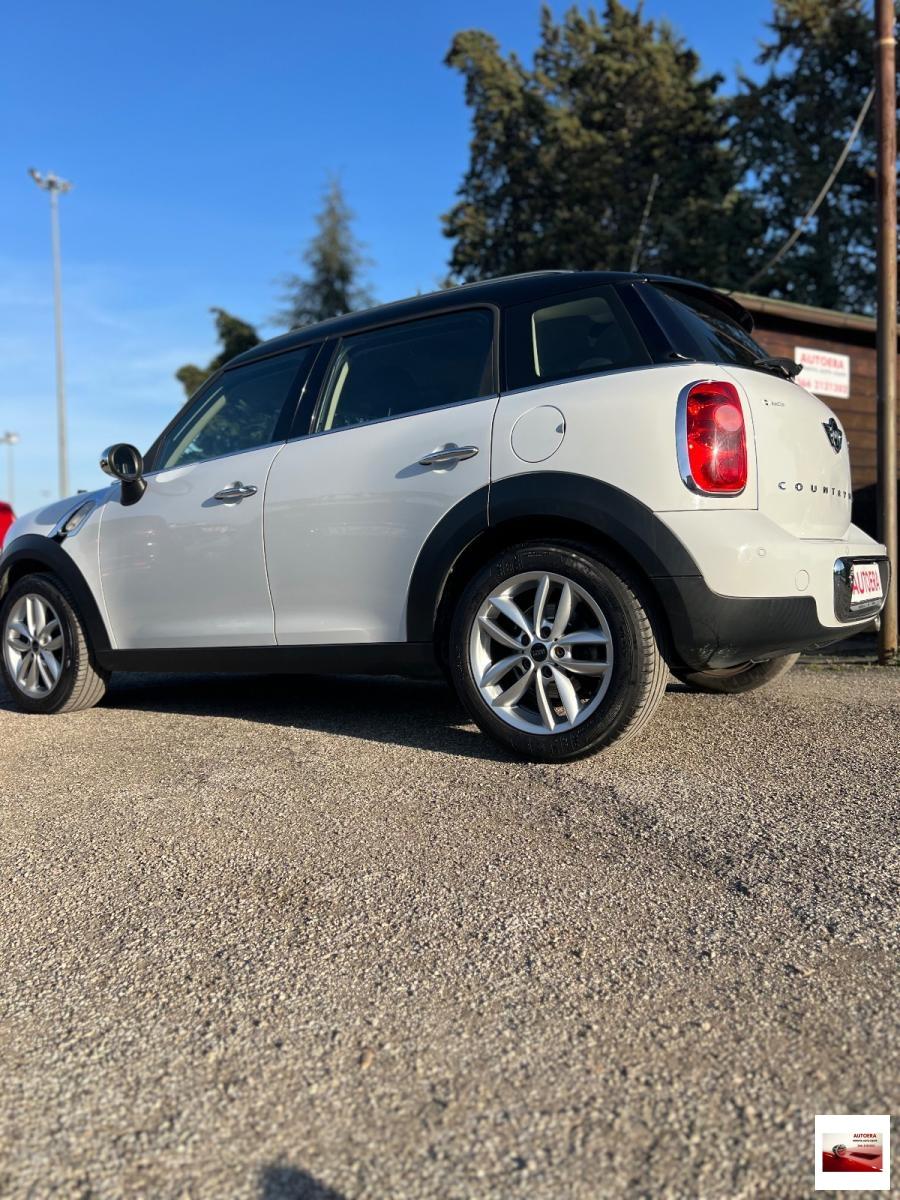 MINI - Countryman - Cooper D