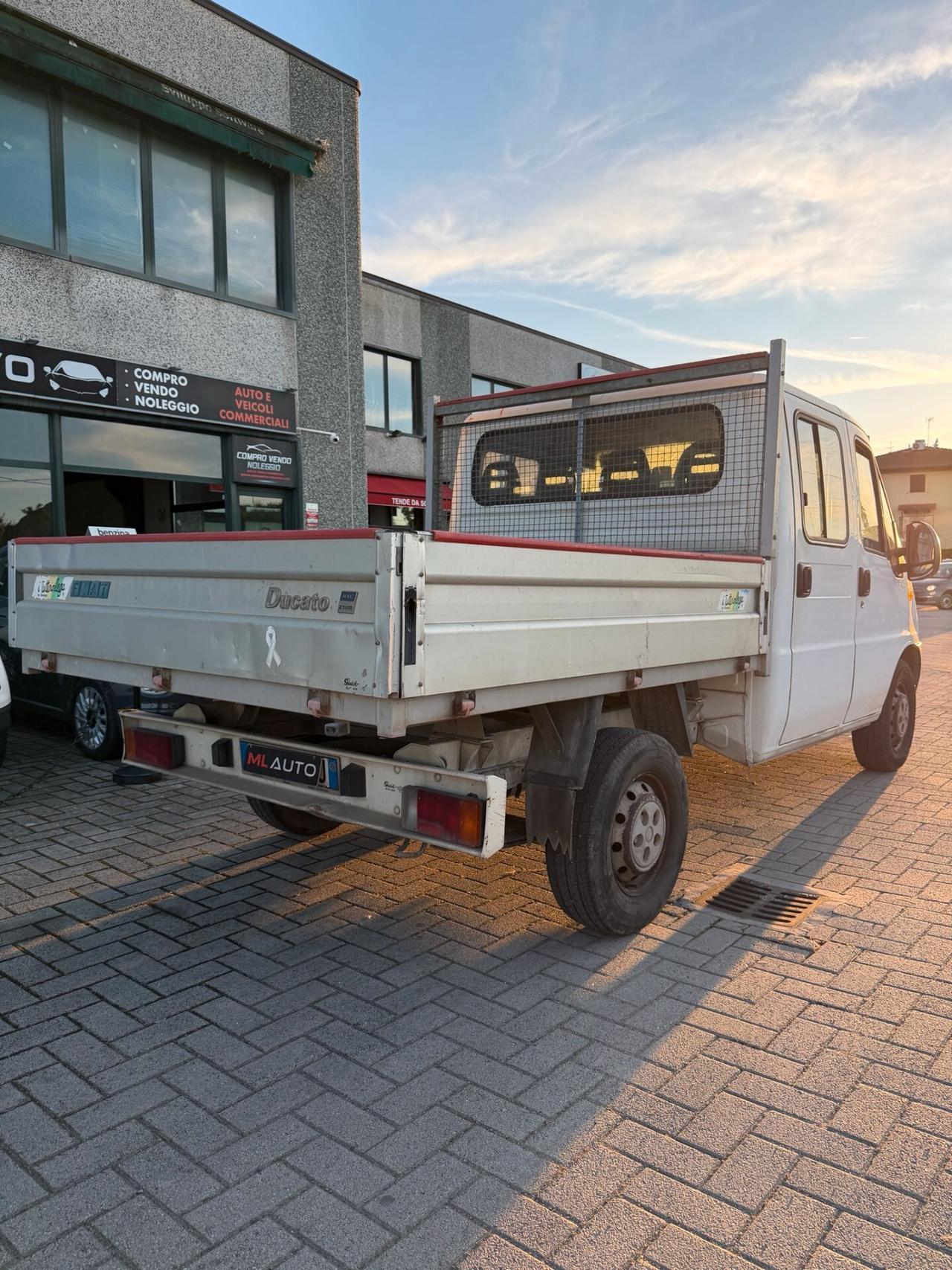 FIAT Ducato 2.3 MTJ Doppia Cabina 7 Posti - Cassone Fisso