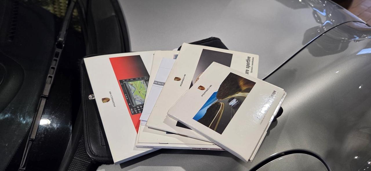996 911 Porsche Turbo Cabriolet Book service Full Italia