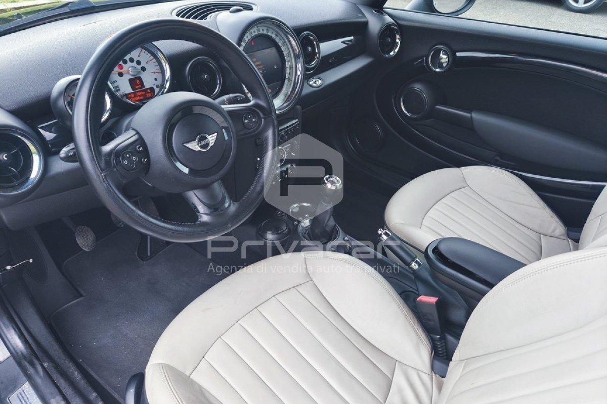 MINI Mini 1.6 16V Cooper D Cabrio