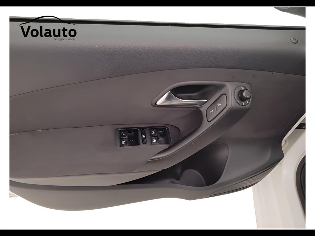 VOLKSWAGEN Polo V 2009 - Polo 5p 1.2 Comfortline 70cv