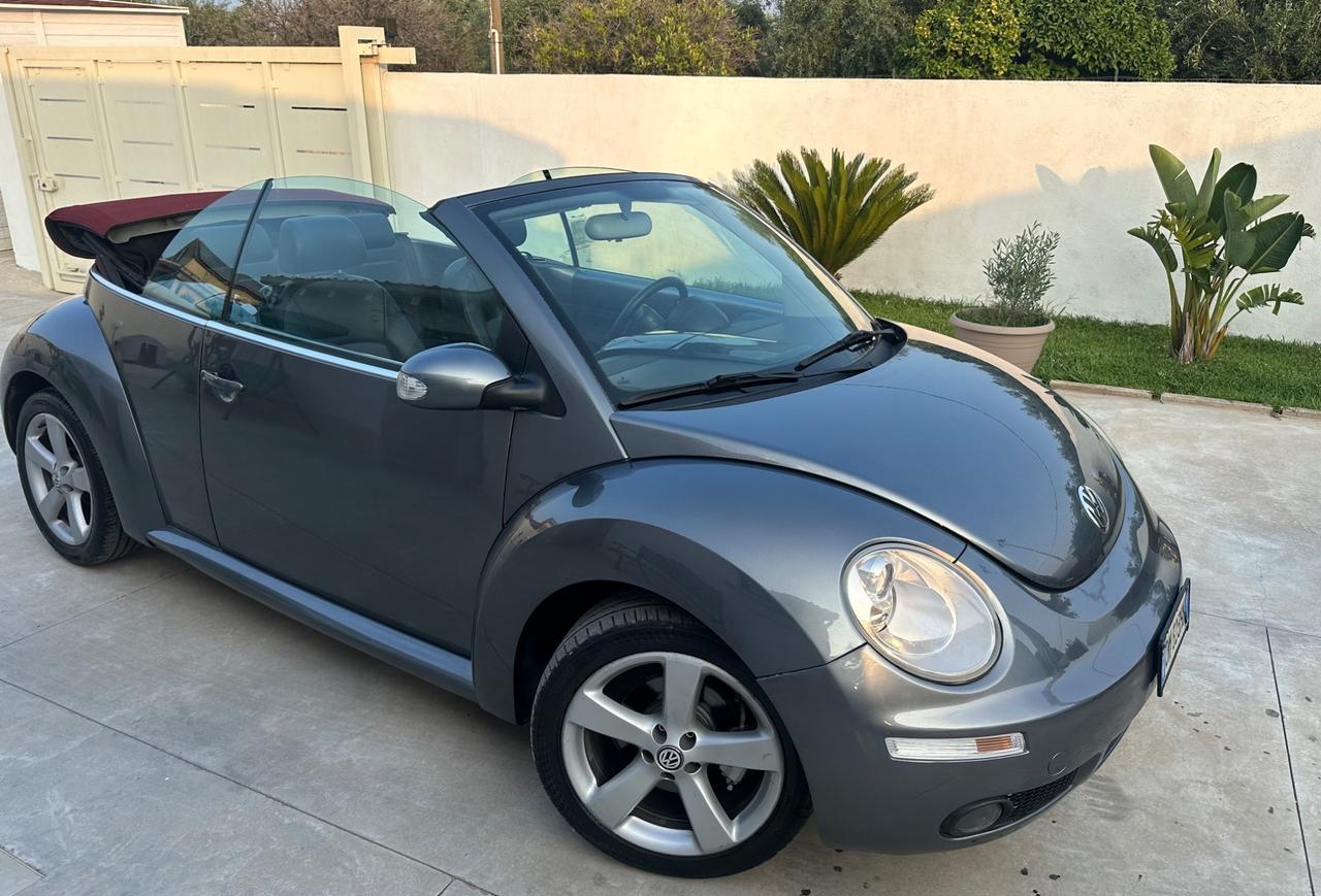 Volkswagen New Beetle 1.9 TDI 105CV Cabrio Lim. Red Edt.
