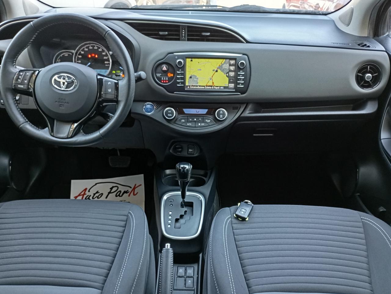 Toyota Yaris 5P 1.5 Hybrid Business Aut.