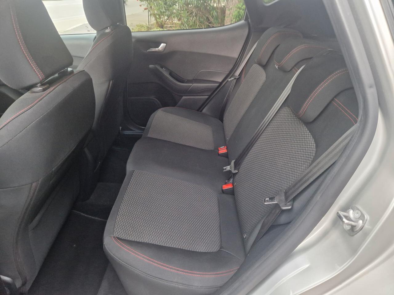 Ford Fiesta 1.0 Ecoboost Hybrid 125 CV 5 porte ST-Line