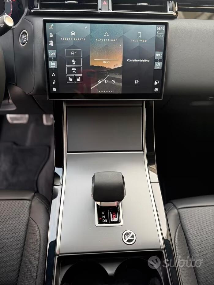 Land Rover Range Velar 3.0D l6 300 CV Dynamic SE