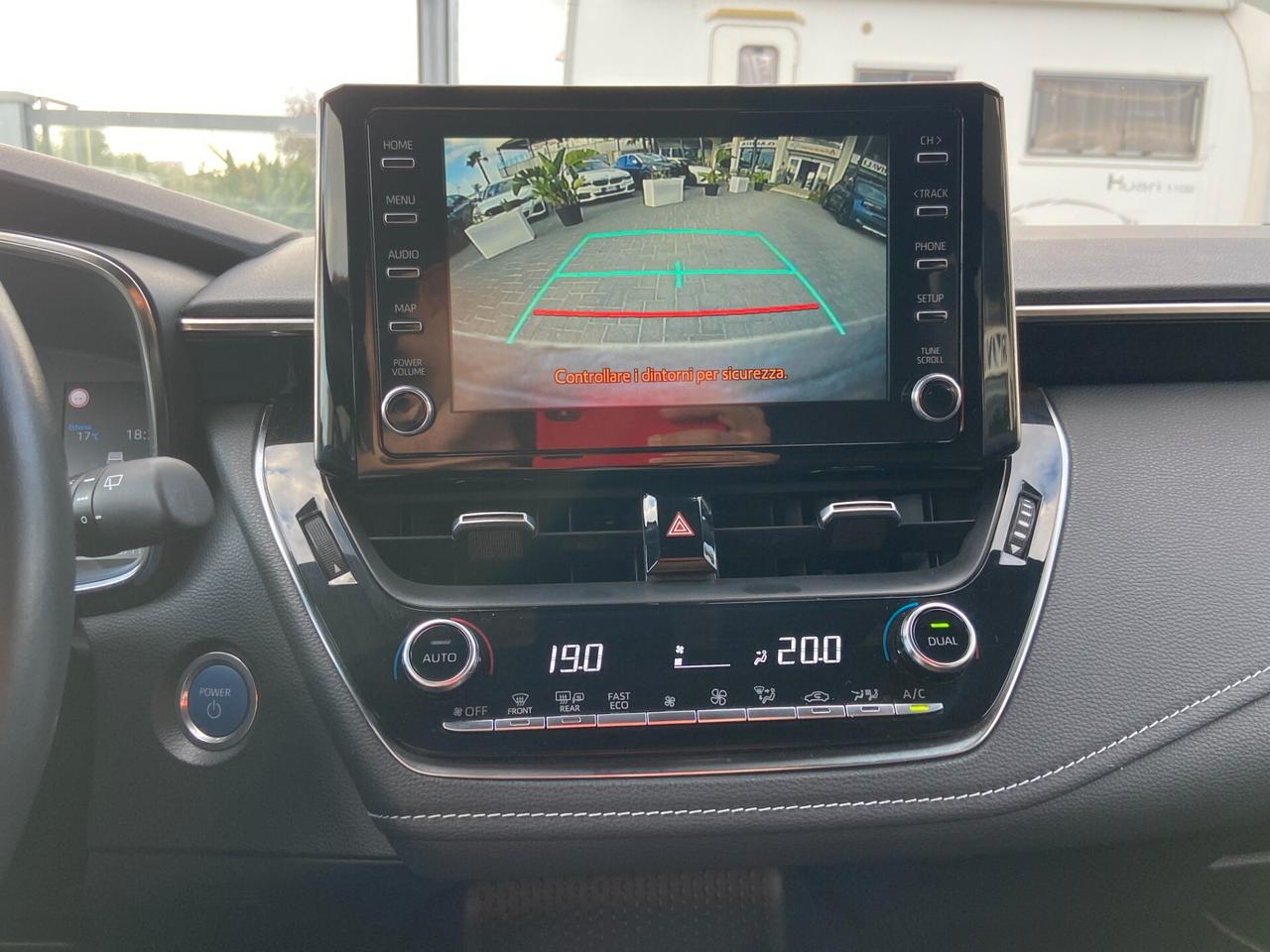 Toyota Corolla Touring Sports 1.8h Business Tech cvt