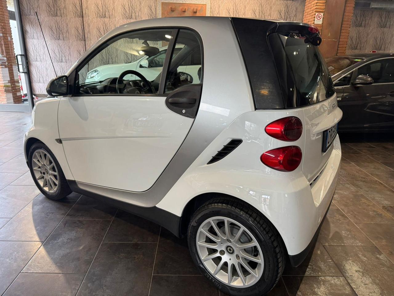 Smart ForTwo 800 33 kW coupé pure cdi