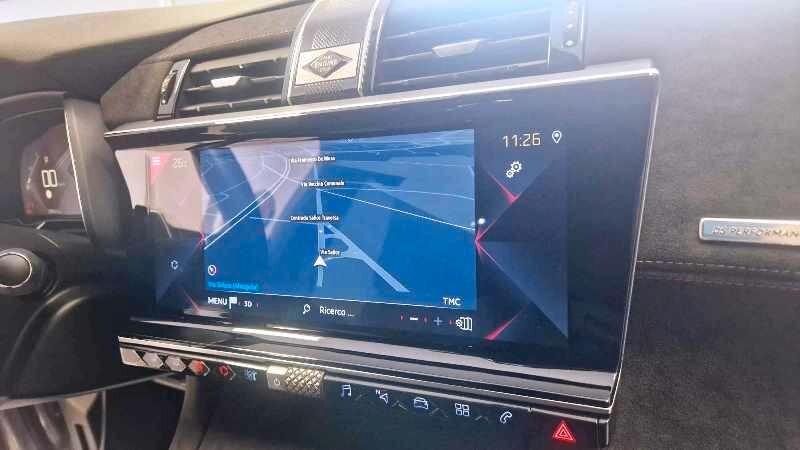 DS Automobiles DS 7 Crossback 2.0 Bluehdi 180 CV Performance Line Auto