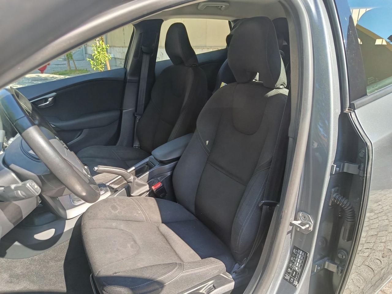 Volvo V40 Business 2.0 D2 #10316