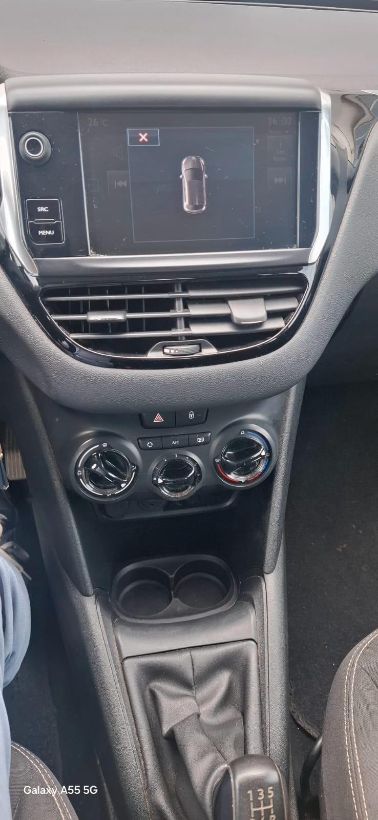 Peugeot 208 PureTech 82 5p. GPL Allure