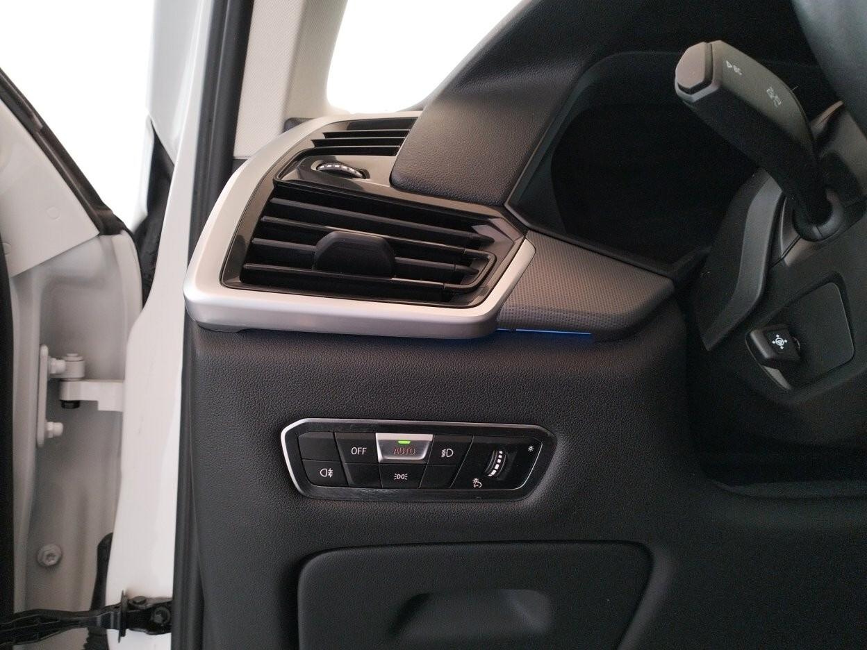 BMW X5 xdrive45e Luxury auto - IVA ESPOSTA