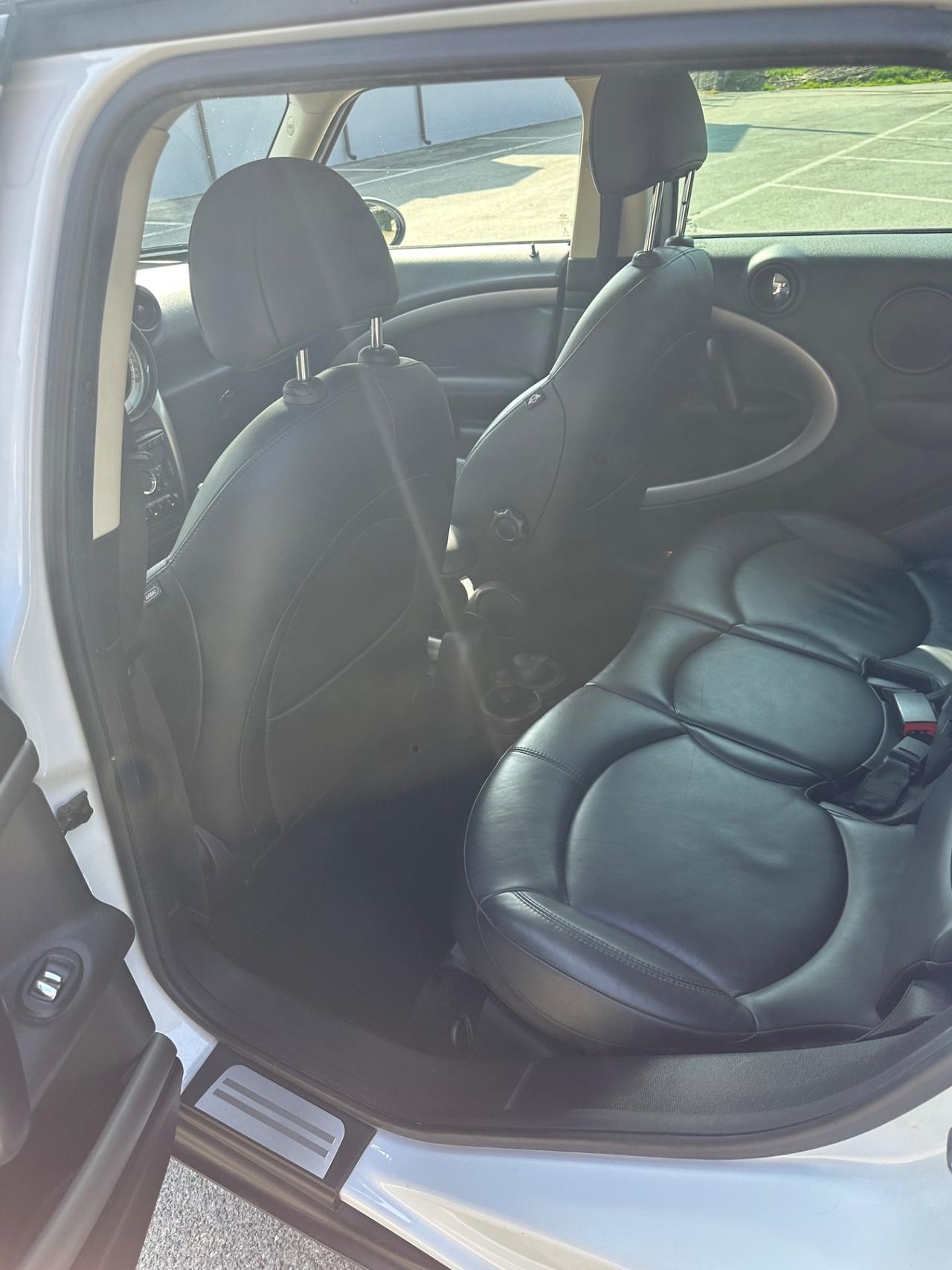 Mini Cooper Countryman 1.6