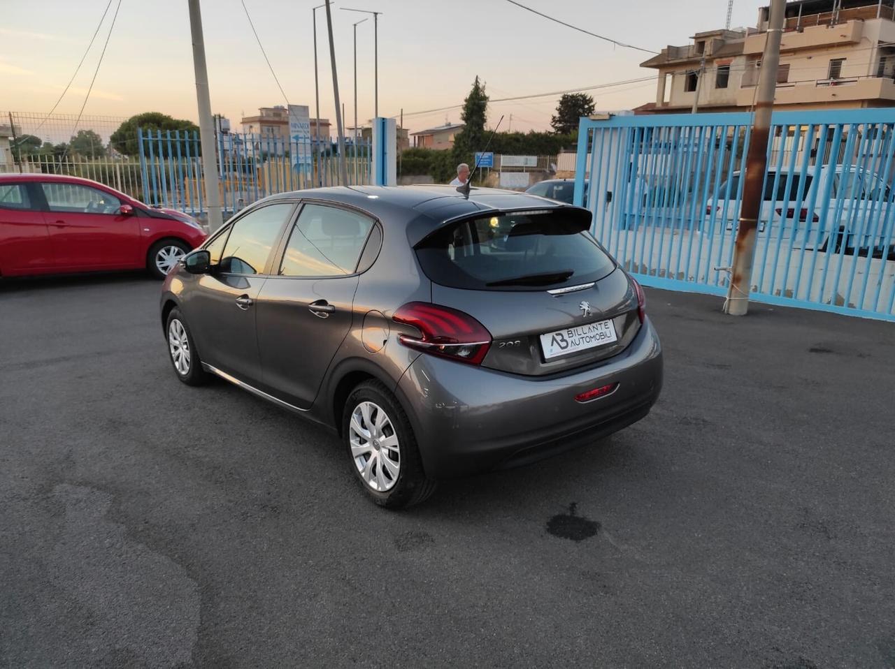 Peugeot 208 PureTech 82 5 porte Active