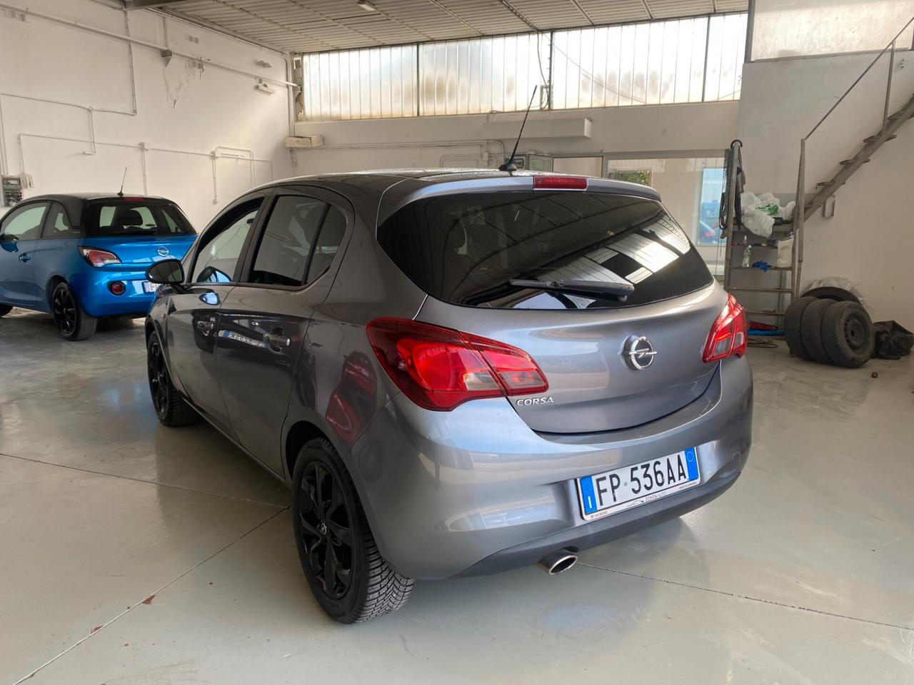 Opel Corsa 1.2 5 porte Innovation