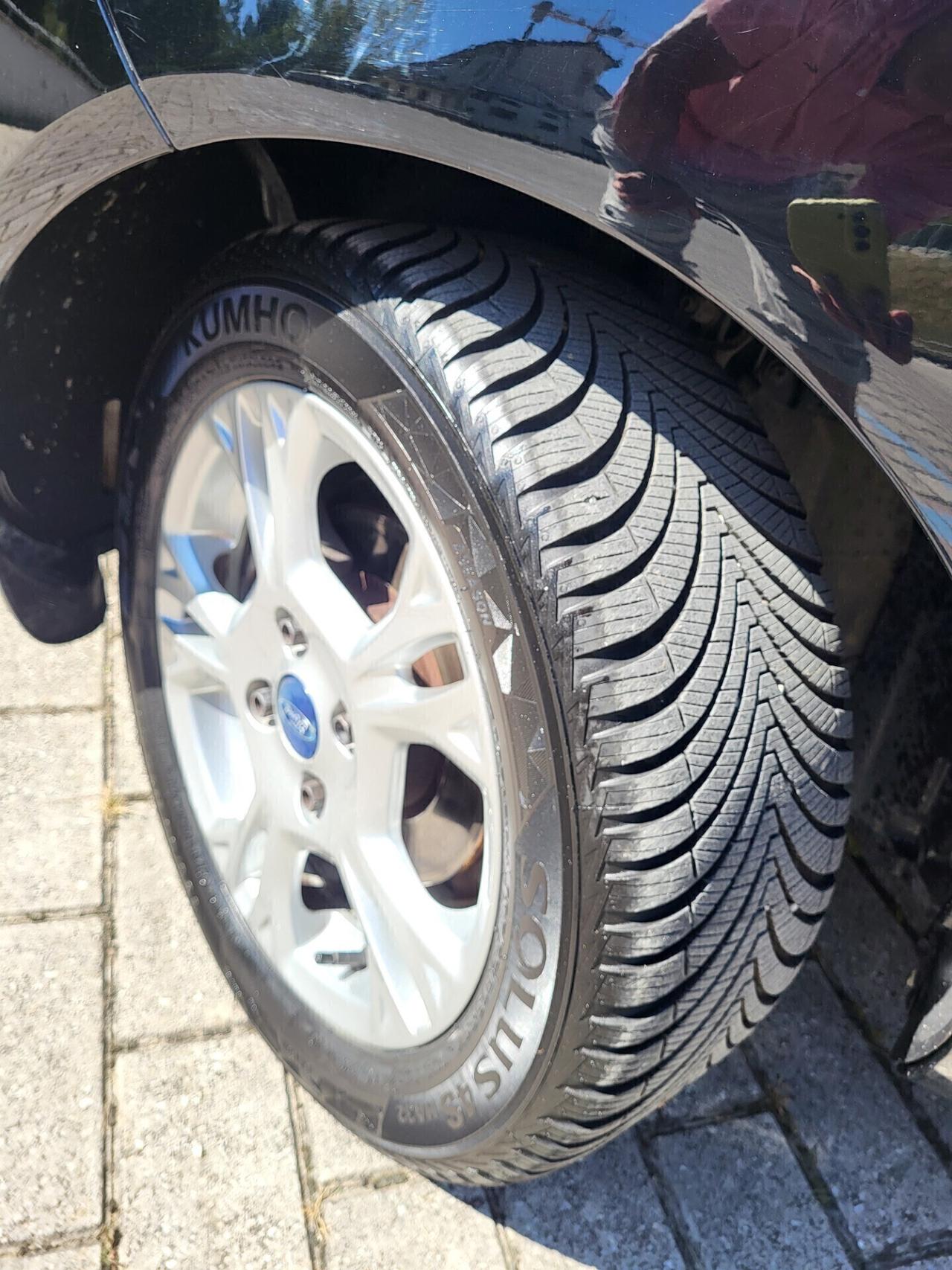 Ford FIESTA 1.4 GPL-UNICO PROPR-NAVI-3 REVISIONI