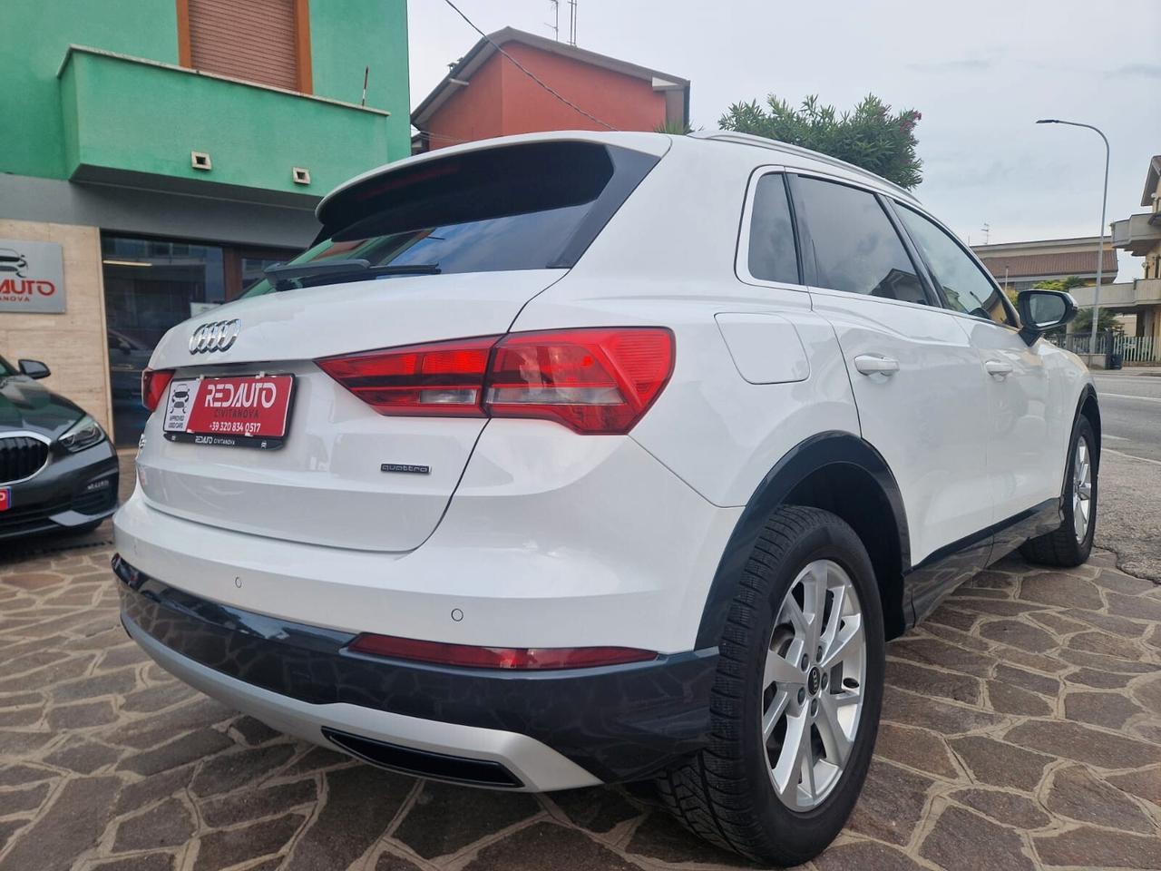 Audi Q3 40 TDI quattro S tronic Business Advanced