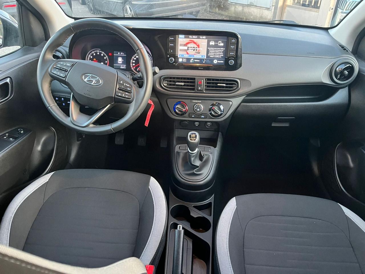 Hyundai i10 1.0 BENZ X NEOP 40.000 KM