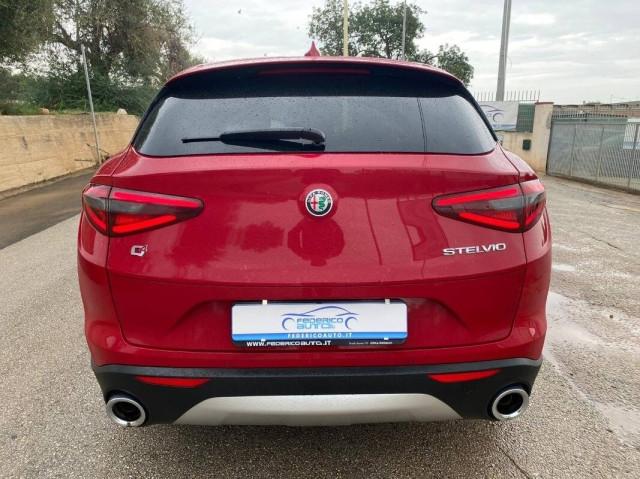 Alfa Romeo Stelvio 2.2 t Business Q4 190cv auto