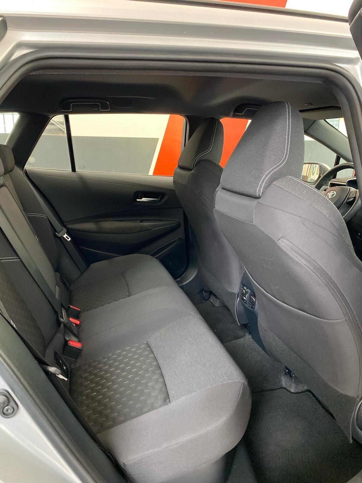 Toyota Corolla GR SPORT 1.8 Hybrid Touring Sports