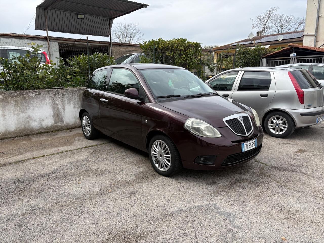 Lancia Ypsilon 1.4 Oro Ecochic GPL