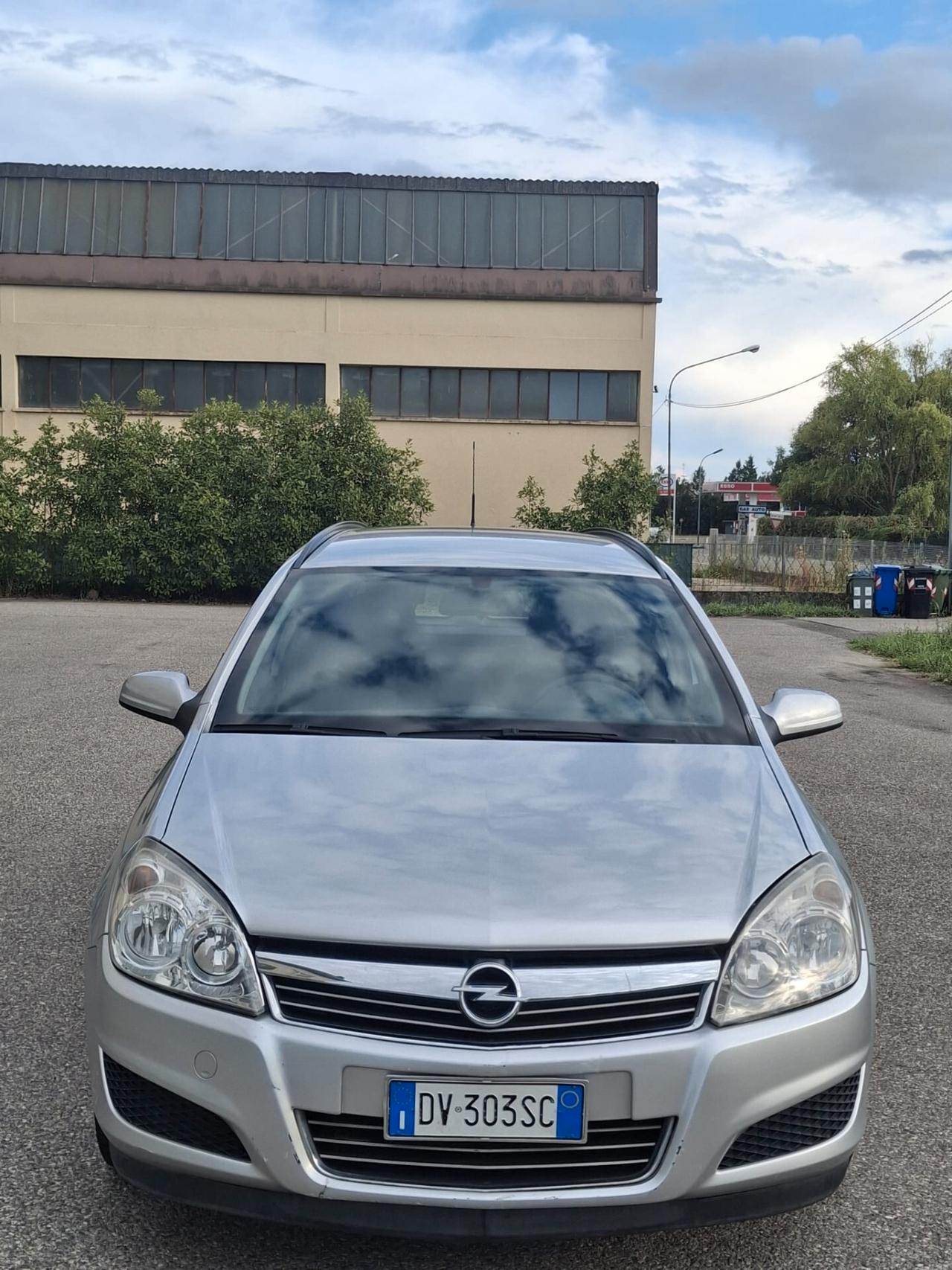 Opel Astra 1.7 CDTI 110CV Station Wagon Cosmo