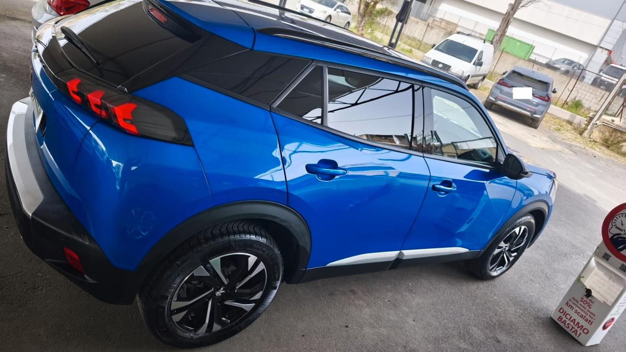 Peugeot 2008 BlueHDi 130 S&S EAT8 Allure Pack