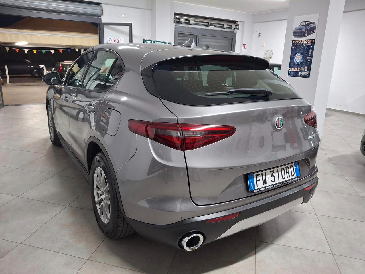 Alfa Romeo Stelvio 2.2 Turbodiesel 190 CV AT8 RWD Super