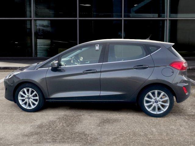 FORD Fiesta 1.1 BENZ 85 CV 5 porte Titanium OK NEOPATENTATI