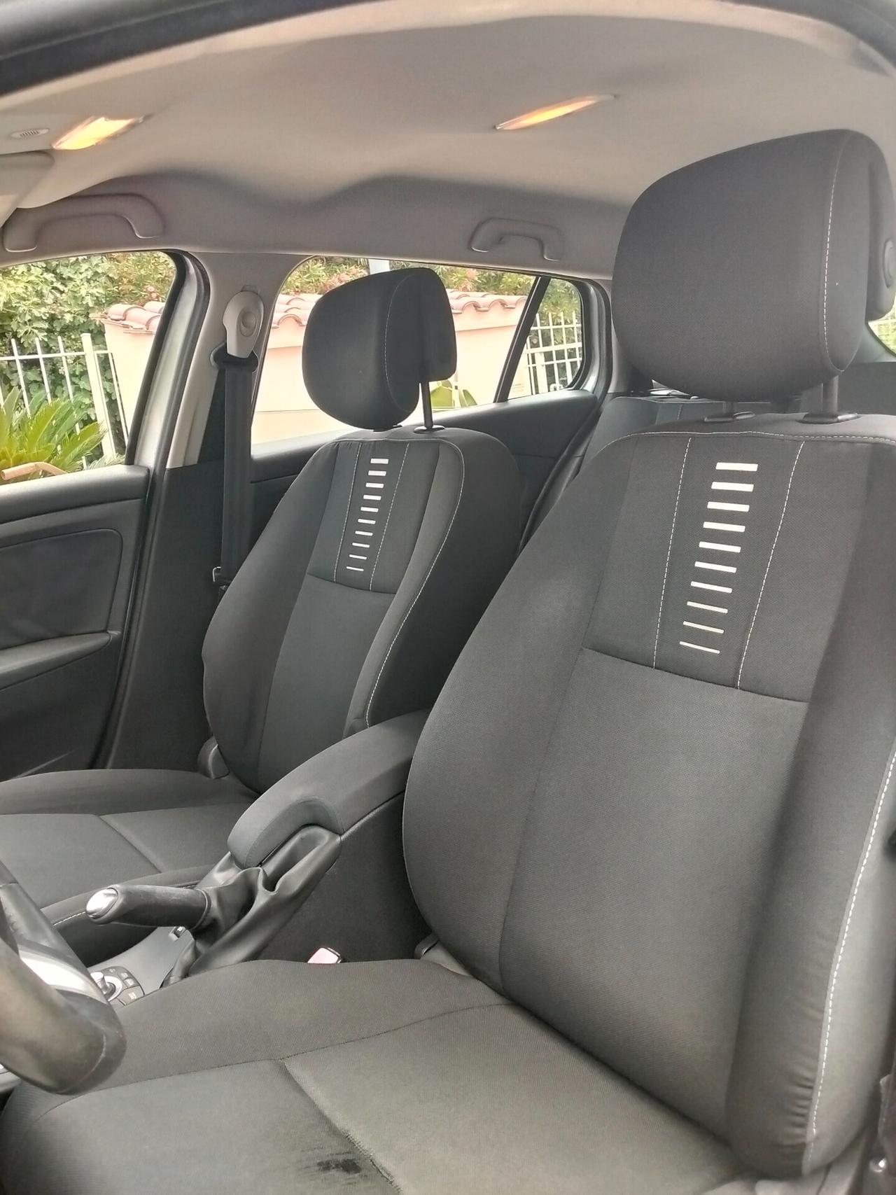 Renault Megane Mégane 1.5 dCi 110CV EDC Attractive
