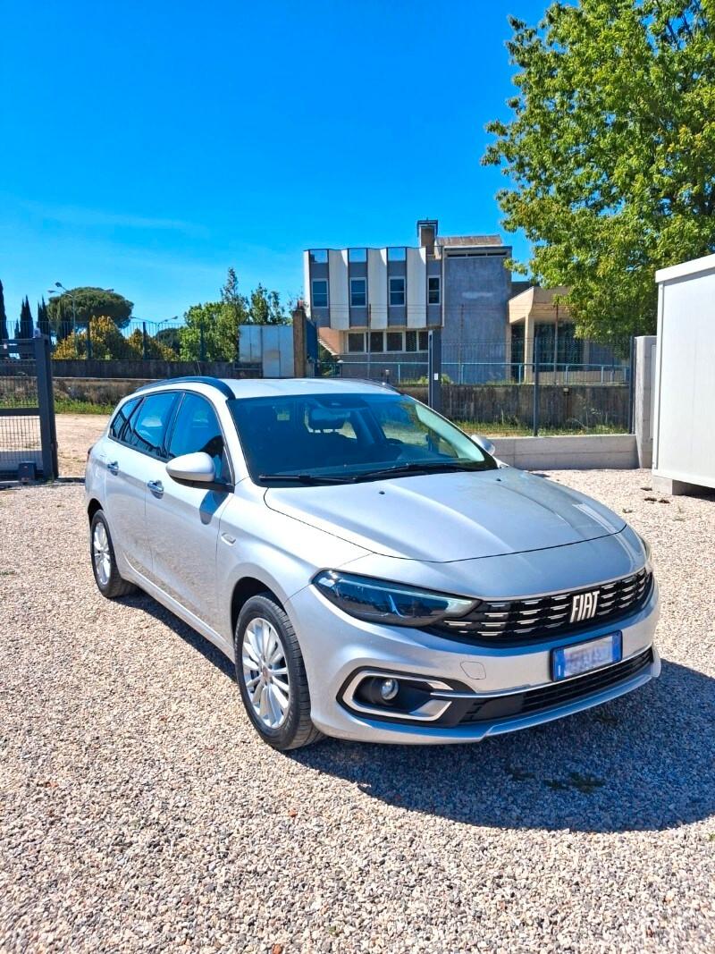 FIAT Tipo (2015-->) Tipo 1.6 Mjt S&S SW Business